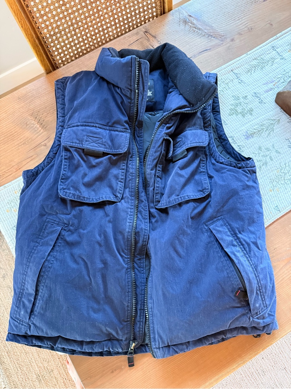 Vintage 80s Eddie Bauer Men's Dark Blue Utility Vest- goose down/polyester